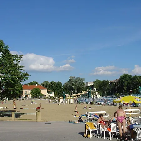 Hotel-Strandbad-Pension Eden Отель Баден